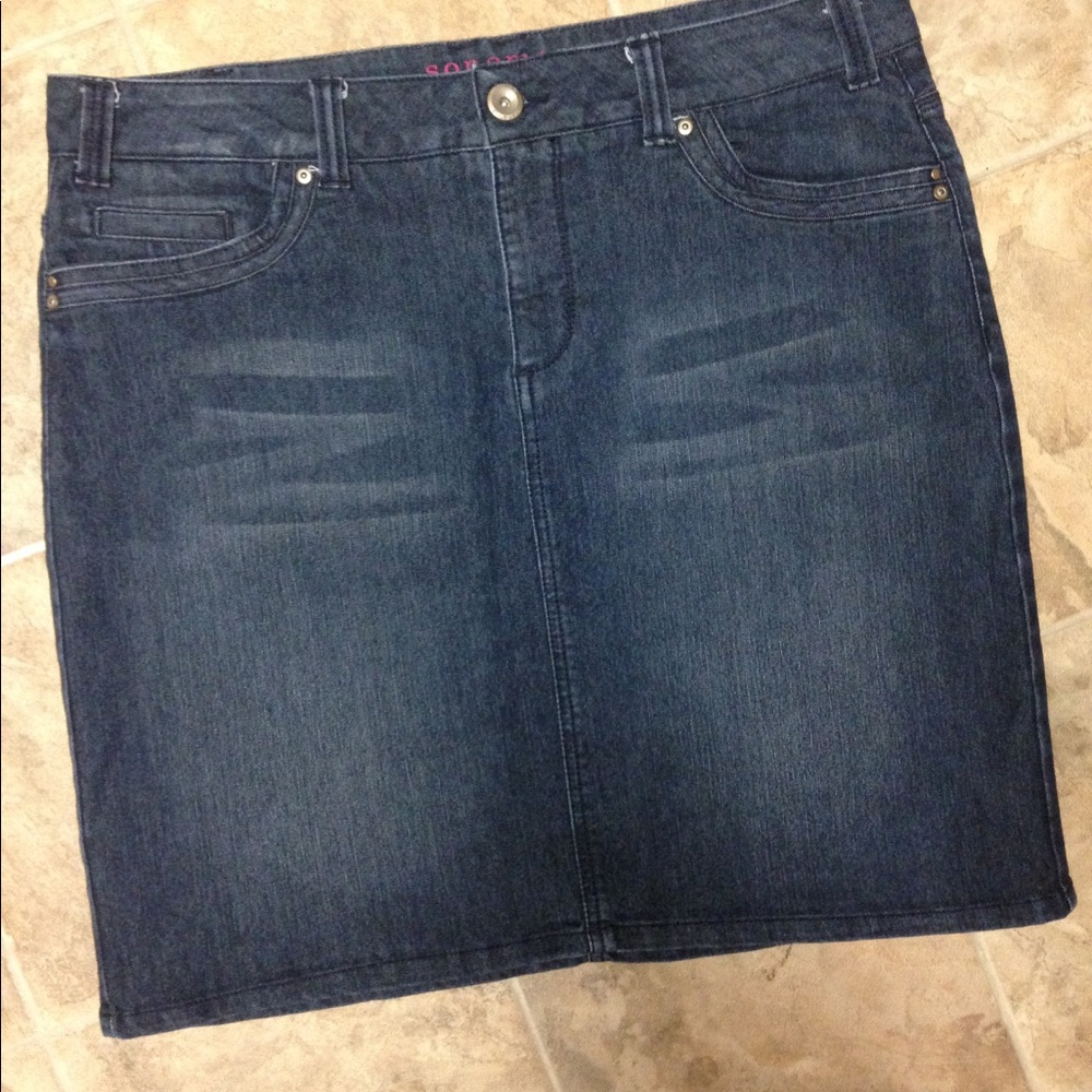 Denim Skirt EUC